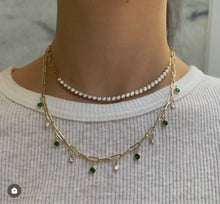 Load image into Gallery viewer, Diamond Paperclip Necklace